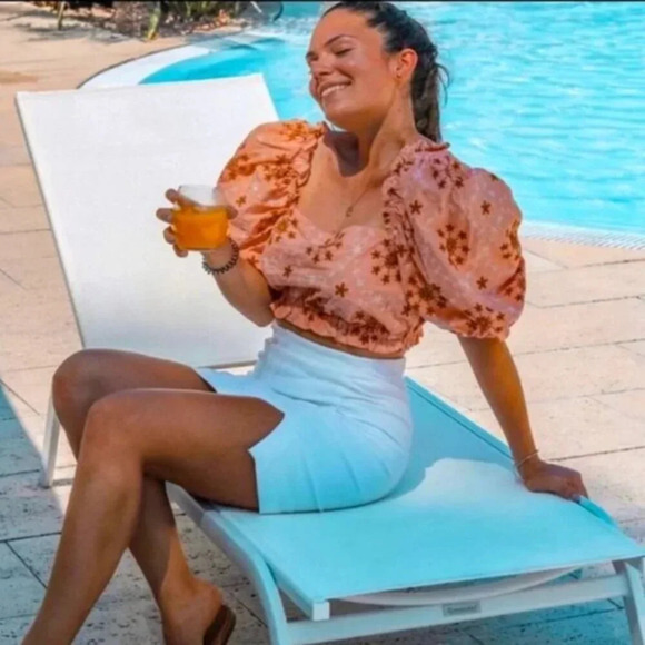 Zara Embroidered Voluminous Puff Sleeve Cropped Top - Picture 6 of 12